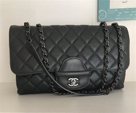 prezzo borsa chanel costo|prezzi borse Chanel originali.